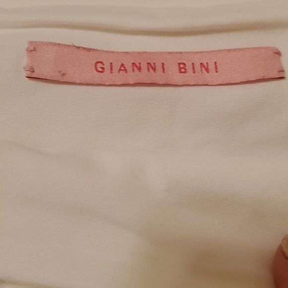 Gianni-bini Women's White Skirt - Picture 5 of 8